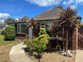 Gerrard Grove is Lovely 2-Bed Bungalow in Clacton